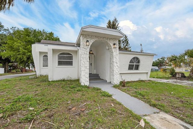 800 N CHURCH AVENUE, Mulberry, FL 33860