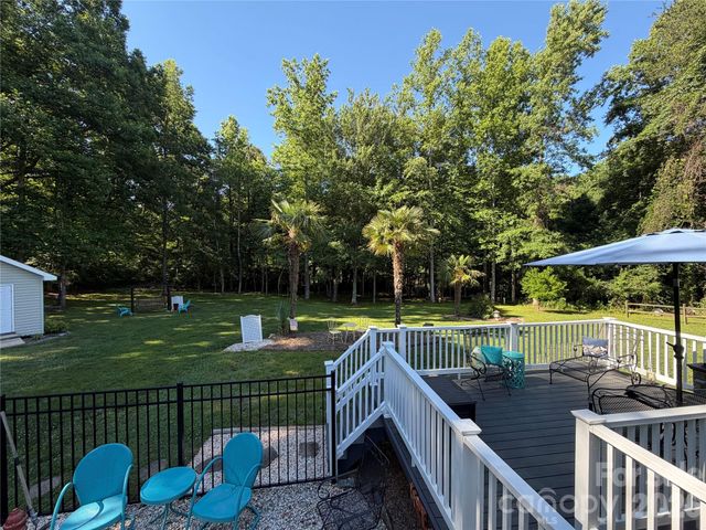 110 E Pine Street, Maiden, NC 28650