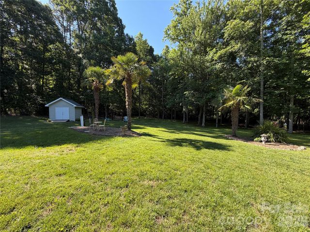 110 E Pine Street, Maiden, NC 28650