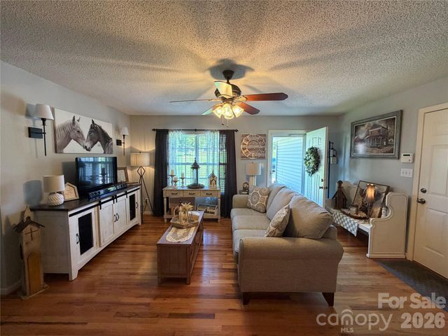 110 E Pine Street, Maiden, NC 28650