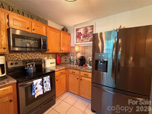 110 E Pine Street, Maiden, NC 28650