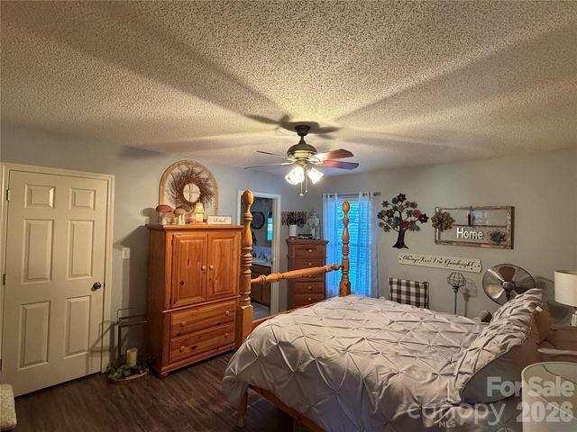 110 E Pine Street, Maiden, NC 28650
