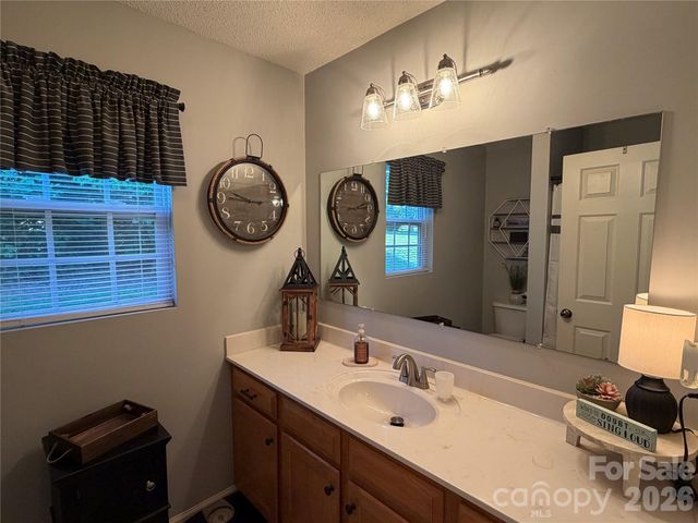 110 E Pine Street, Maiden, NC 28650