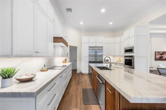 2589 Mayfair Ln 0, Weston, FL 33327