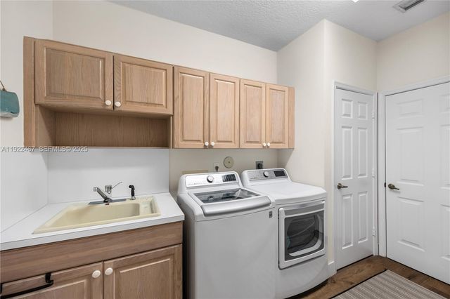 2589 Mayfair Ln 0, Weston, FL 33327