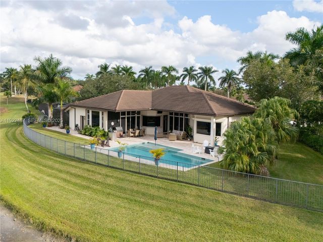 2589 Mayfair Ln 0, Weston, FL 33327