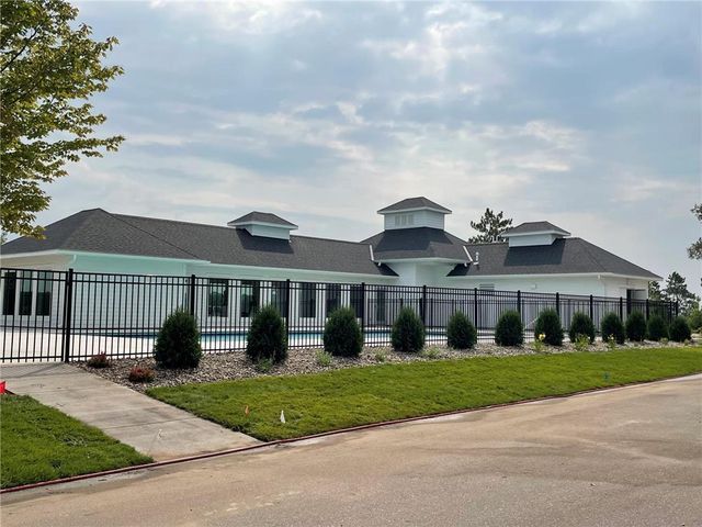 1491 Palmer Drive N, Lake Elmo, MN 55042