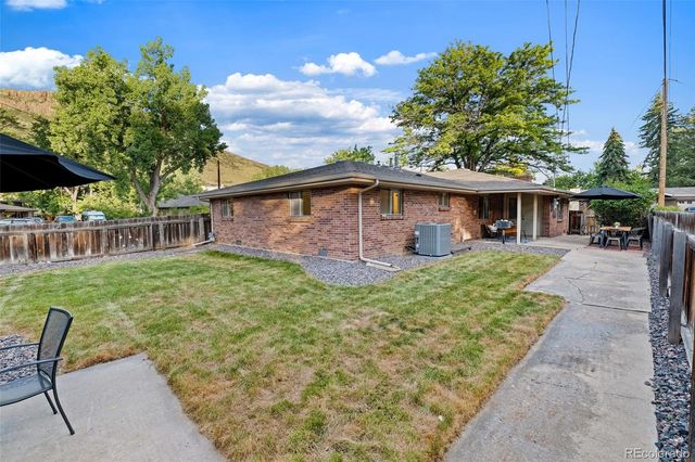 1102 N Ford Street N, Golden, CO 80403