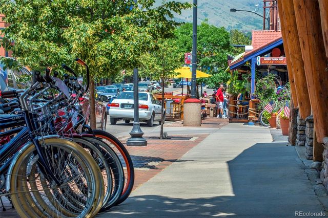 1102 N Ford Street N, Golden, CO 80403