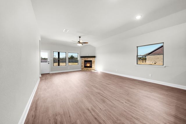 2895 Goldeneye Lane, Greenville, TX 75402