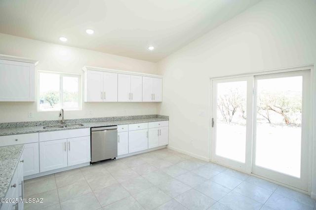 1821 Circulo Mexicali, Rio Rico, AZ 85648