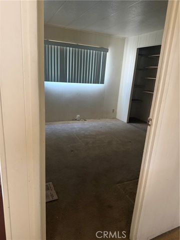 9391 California Ave 13, Riverside, CA 92503