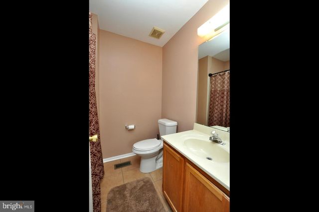 107 WHISPER CT, Burlington, NJ 08016