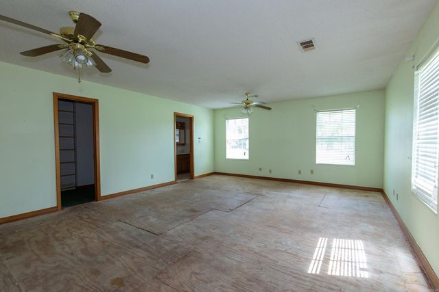 910 Ray Rd., Jacksonville, AR 72076