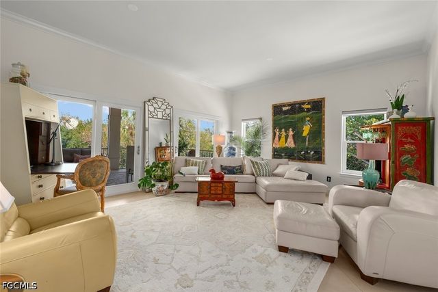 500 Kinzie Island CT, Sanibel, FL 33957