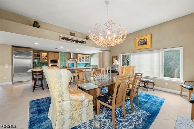 500 Kinzie Island CT, Sanibel, FL 33957