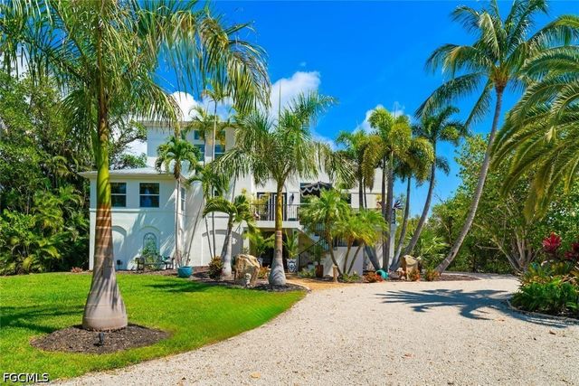 500 Kinzie Island CT, Sanibel, FL 33957