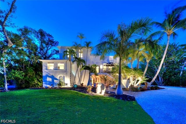 500 Kinzie Island CT, Sanibel, FL 33957