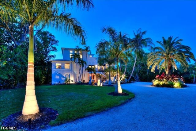 500 Kinzie Island CT, Sanibel, FL 33957
