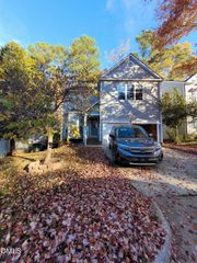 134 Solstice Circle, Cary, NC 27513