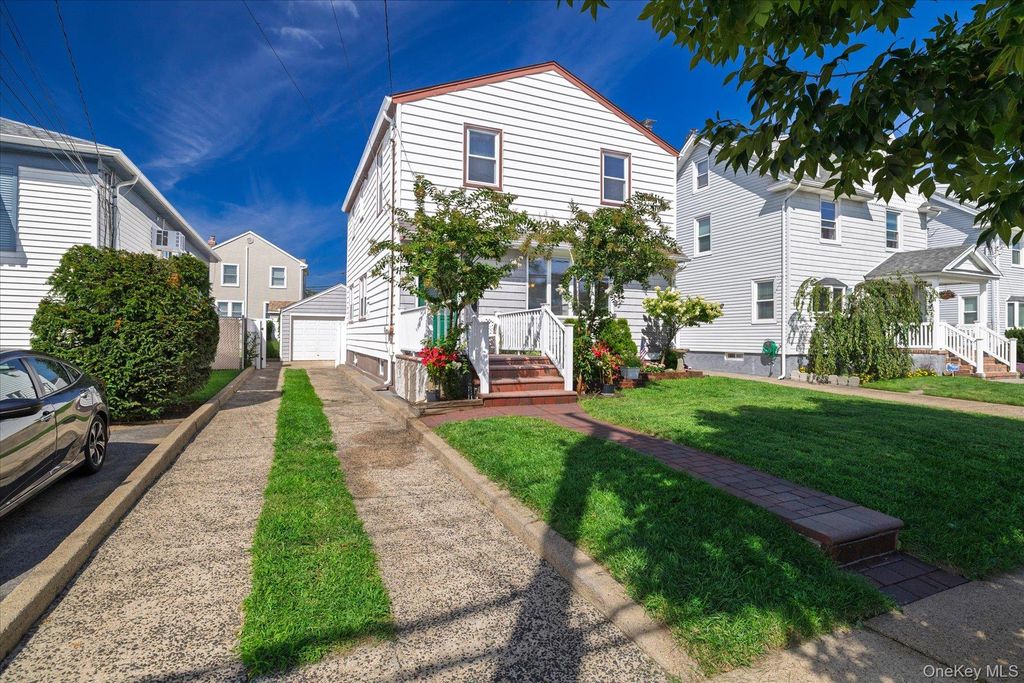 48 W Windsor Parkway, Oceanside, NY 11572 — photo 5