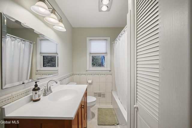 138 Birchwood Drive, Guilderland, NY 12303