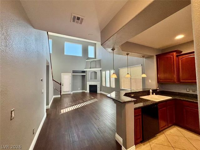 8273 Settlers Inn Court, Las Vegas, NV 89178