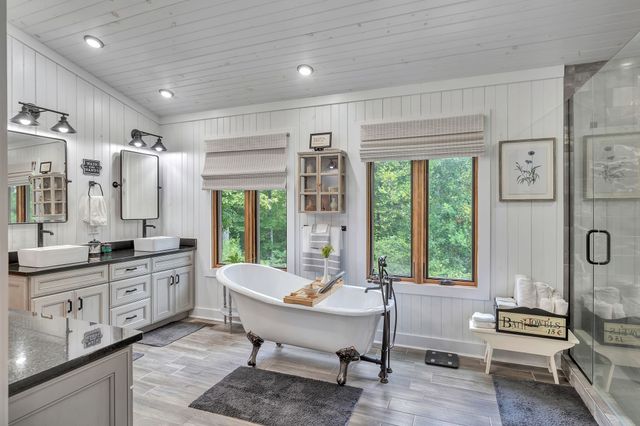 262 Brushy Rd, Centerville, TN 37033