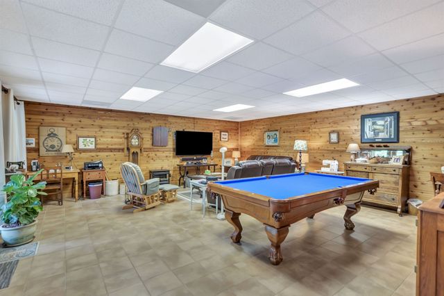 262 Brushy Rd, Centerville, TN 37033