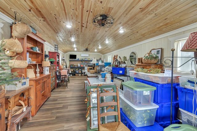 262 Brushy Rd, Centerville, TN 37033