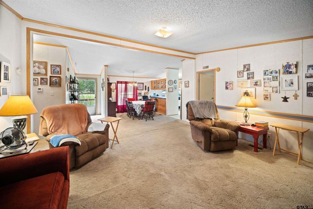 2425 Thompson Ln, Tyler, TX 75701