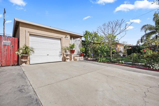 1553 E 7th St, Stockton, CA 95206