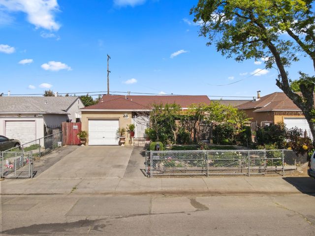 1553 E 7th St, Stockton, CA 95206