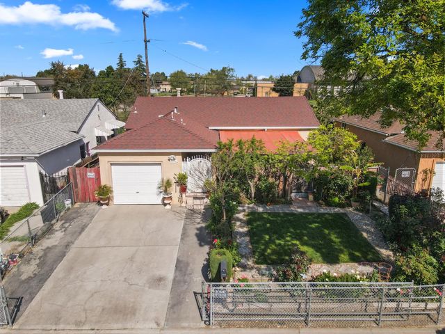 1553 E 7th St, Stockton, CA 95206