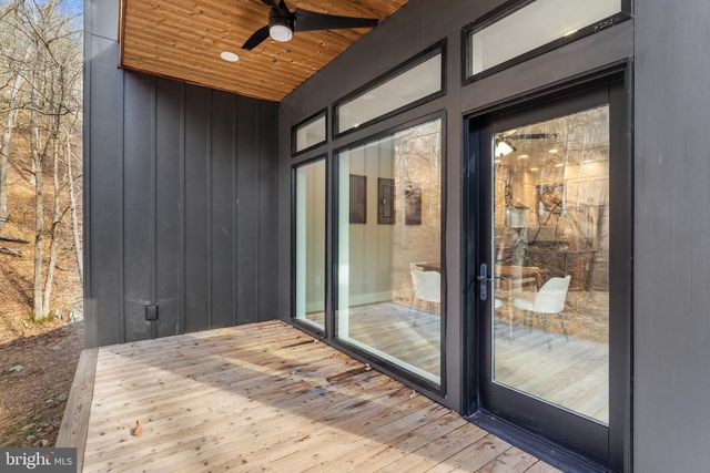 1956 DOVE HOLLOW RD, Mathias, WV 26812