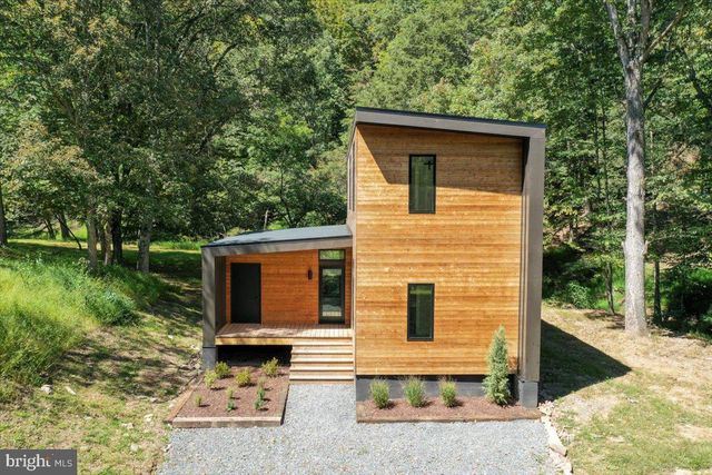 1956 DOVE HOLLOW RD, Mathias, WV 26812