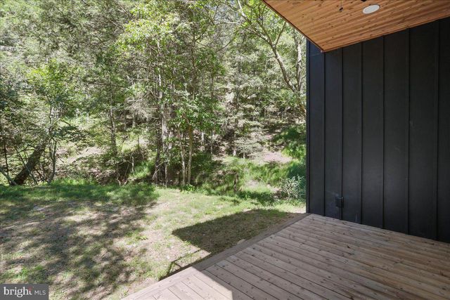 1956 DOVE HOLLOW RD, Mathias, WV 26812