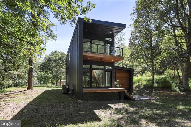 1956 DOVE HOLLOW RD, Mathias, WV 26812