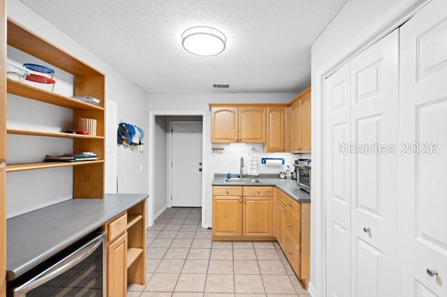 60 Thomas Sumter St, Beaufort, SC 29907