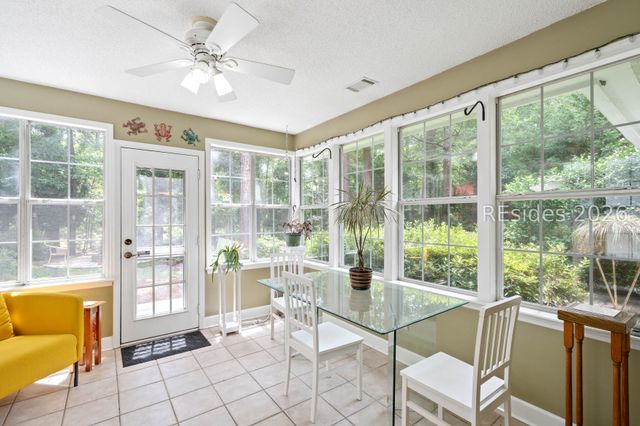 60 Thomas Sumter St, Beaufort, SC 29907