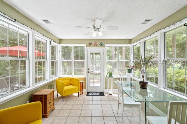 60 Thomas Sumter St, Beaufort, SC 29907