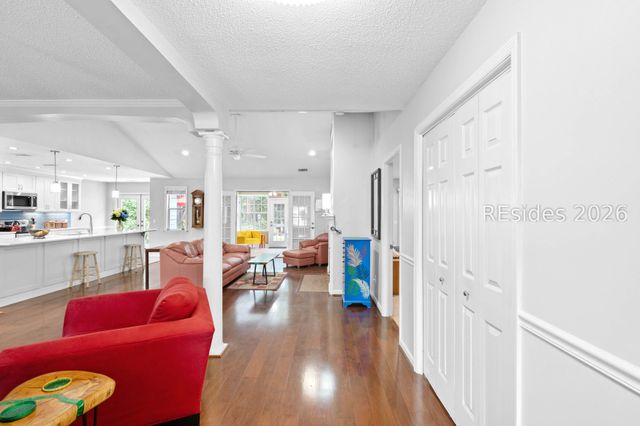60 Thomas Sumter St, Beaufort, SC 29907