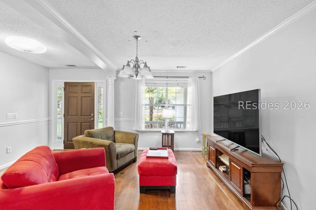 60 Thomas Sumter St, Beaufort, SC 29907