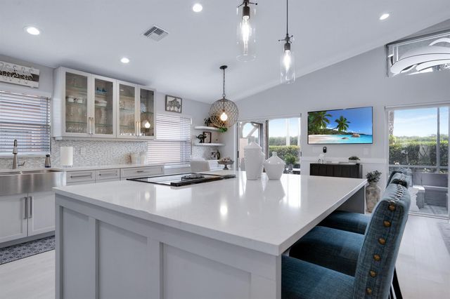7348 Trentino Way, Boynton Beach, FL 33472