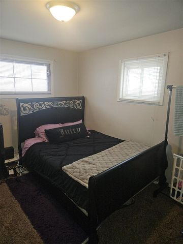 3265 Brooklyn Avenue, Grand Rapids, MI 49508