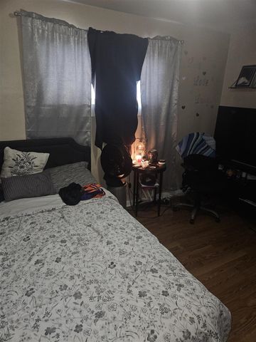 3265 Brooklyn Avenue, Grand Rapids, MI 49508