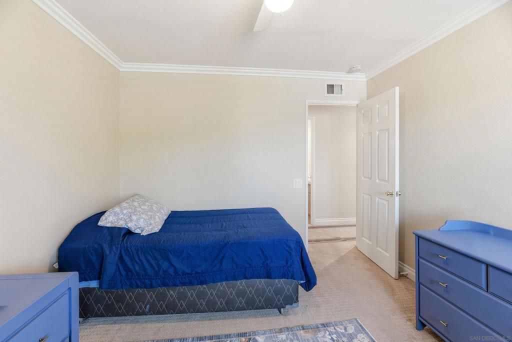 Image 18 of property listing at 17443 Ashburton Rd., San Diego, CA 92128