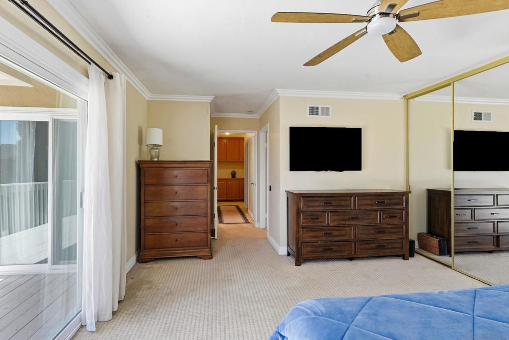 Image 20 of property listing at 17443 Ashburton Rd., San Diego, CA 92128