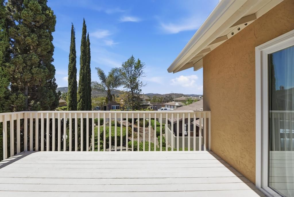 Image 22 of property listing at 17443 Ashburton Rd., San Diego, CA 92128