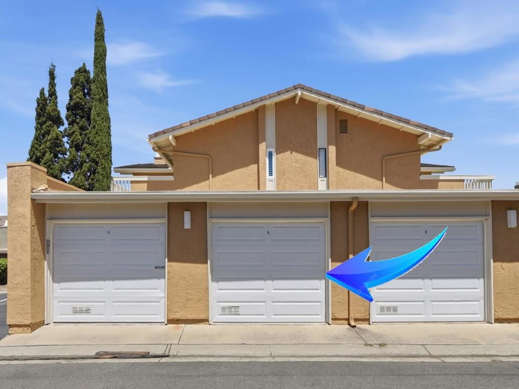 Image 29 of property listing at 17443 Ashburton Rd., San Diego, CA 92128